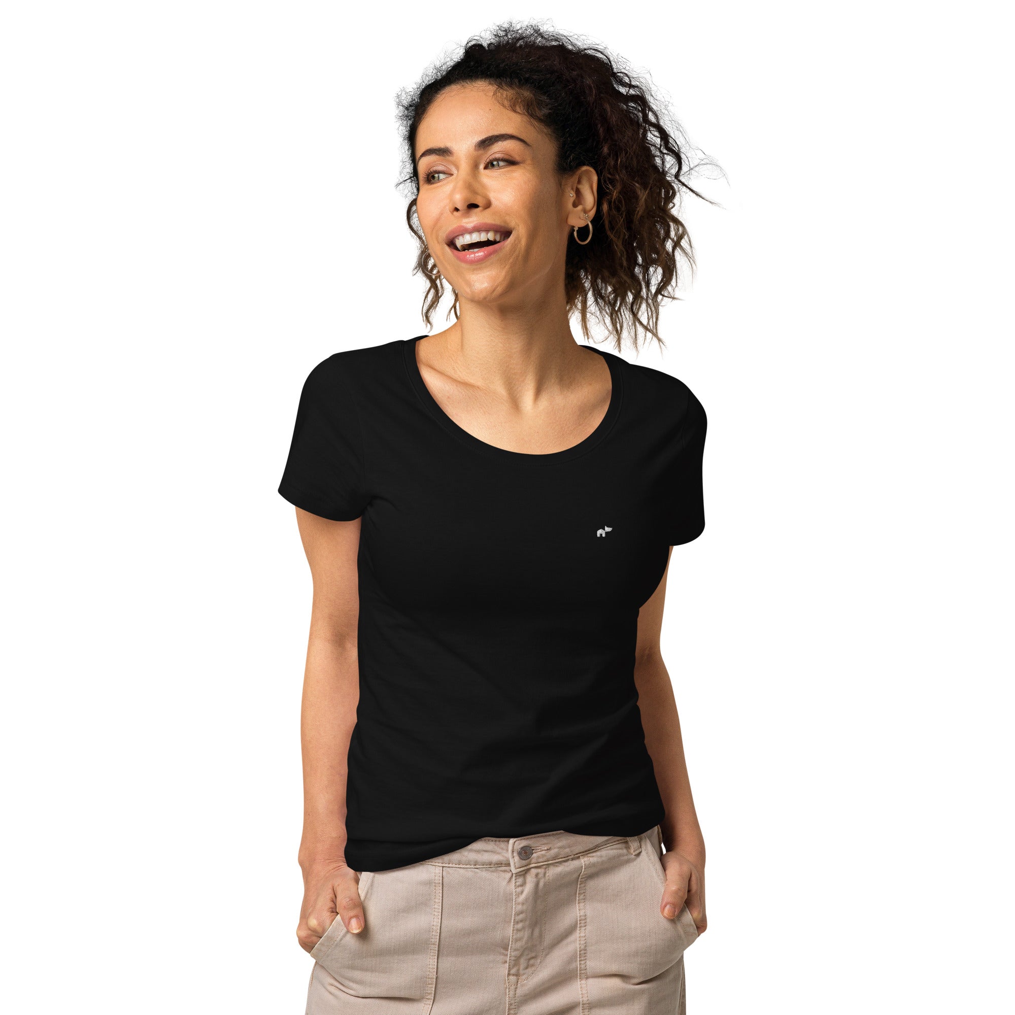 Women’s Basic Organic T-shirt w Embroidered Logo