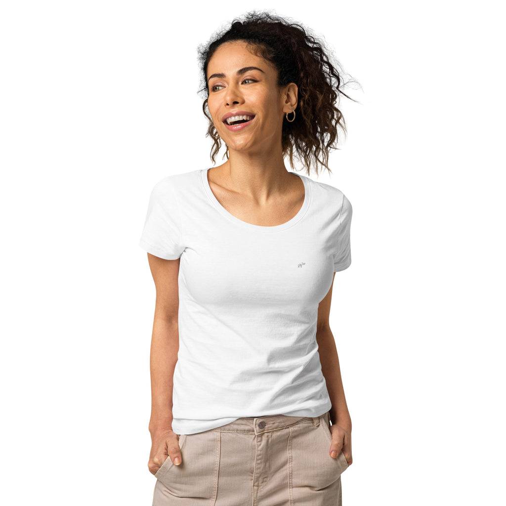Women’s Basic Organic T-shirt w Embroidered Logo